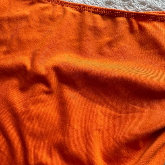 One-shoulder top long sleeve crop top - Picture 3 of 3